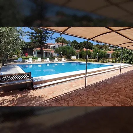 Arokariapartments Vakantiehuis *