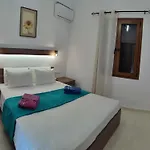 בית נופש Arokariapartments Koróni
