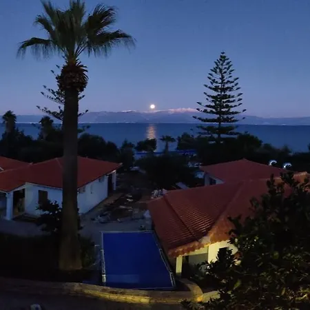 Arokariapartments * Koróni