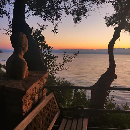 別荘 Arokariapartments Koróni