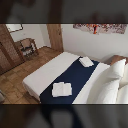 Arokariapartments *