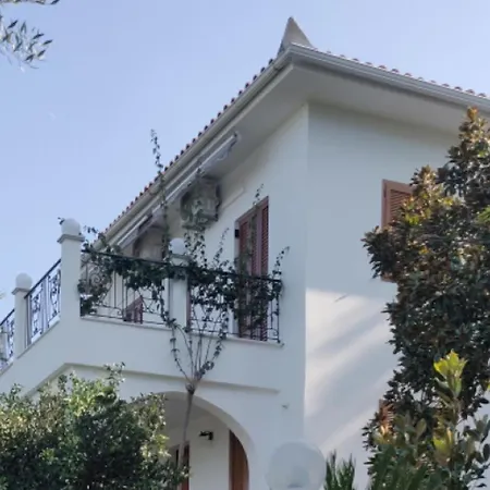 Arokariapartments *