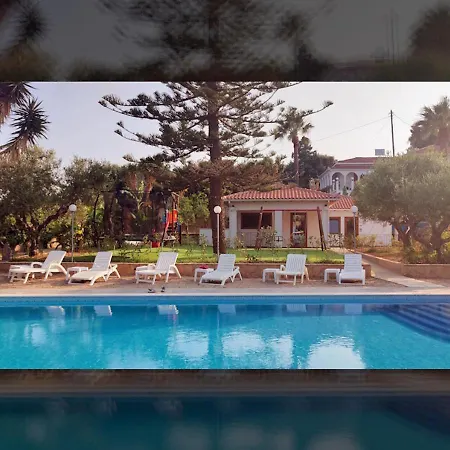 Hébergement de vacances Arokariapartments *